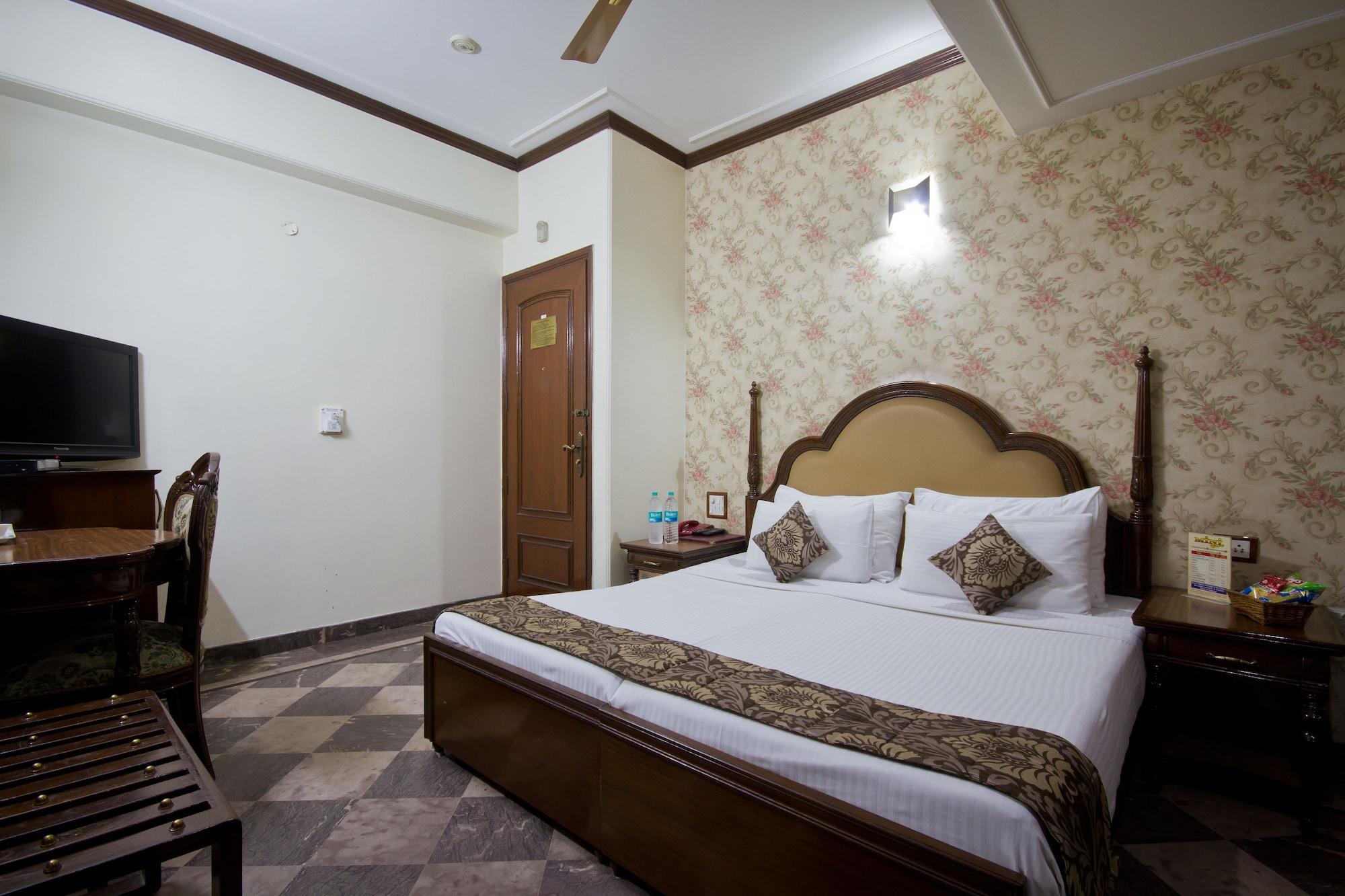 Hotel Sunstar Grand Dillí Exteriér fotografie