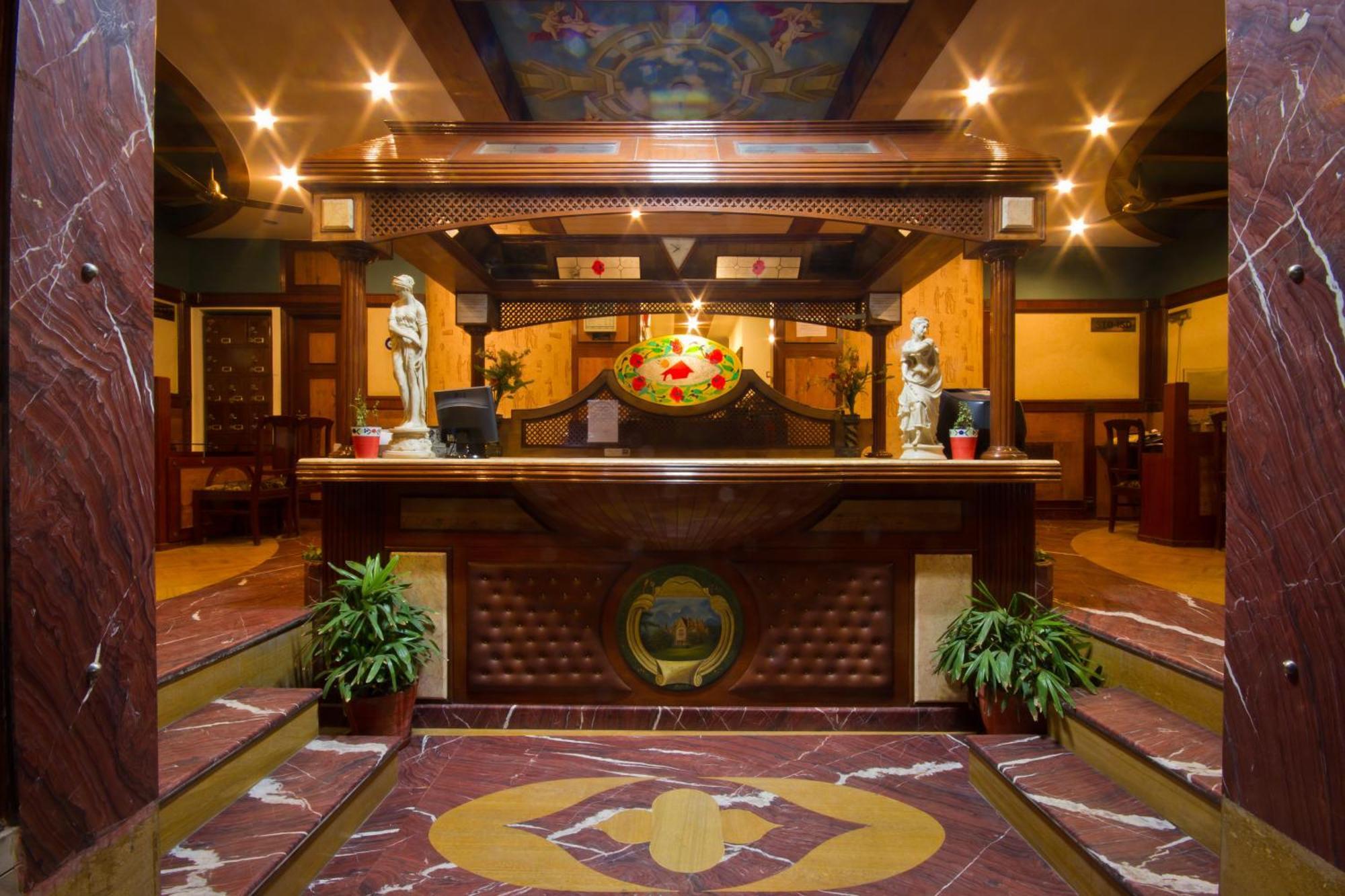 Hotel Sunstar Grand Dillí Exteriér fotografie