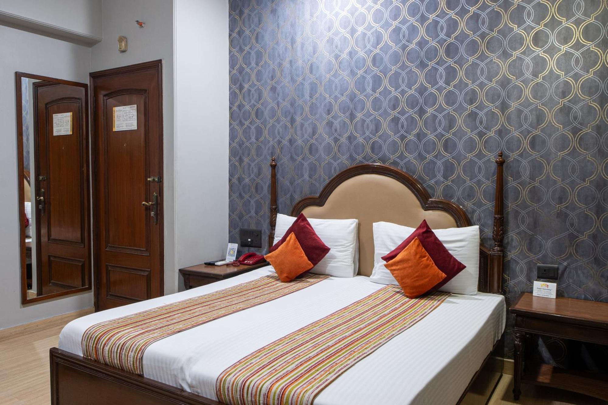 Hotel Sunstar Grand Dillí Exteriér fotografie
